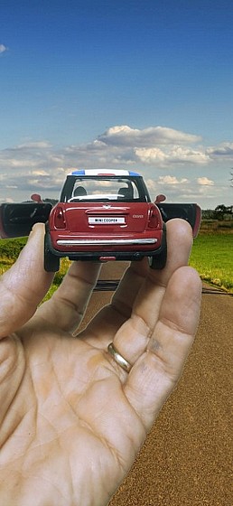 ������ ����� ��� ����� - MINI COOPER