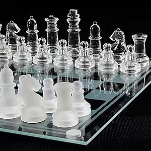 ���� ���� ���� ������ ���� ������ Glass Chess 
